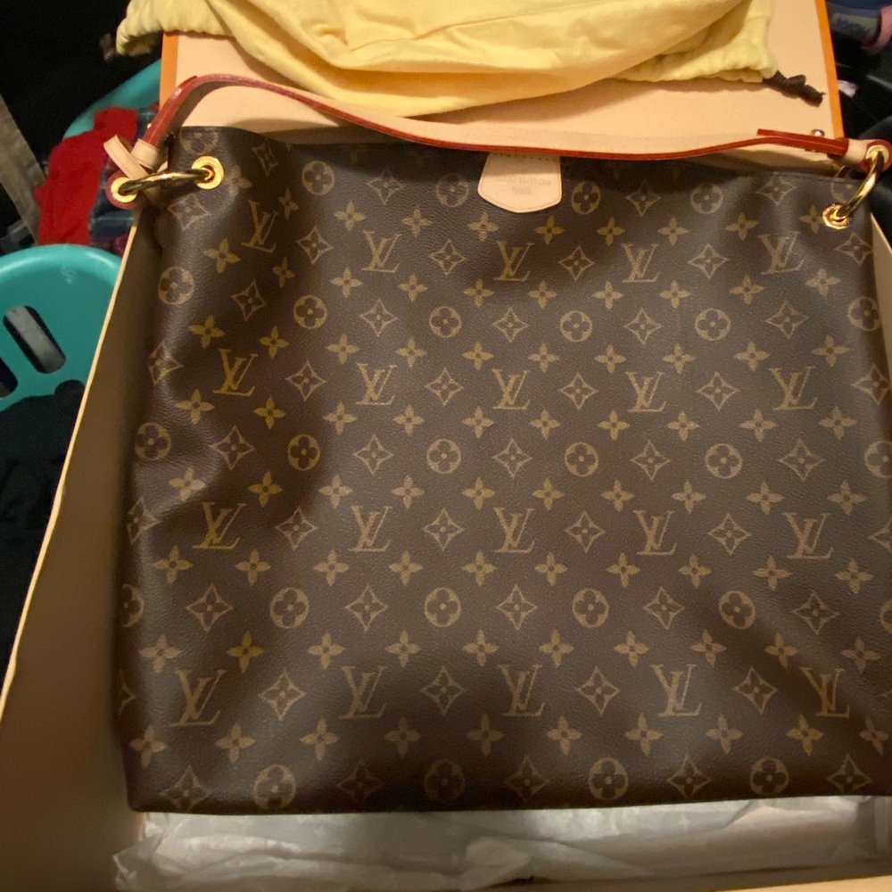 Graceful MM Monogram